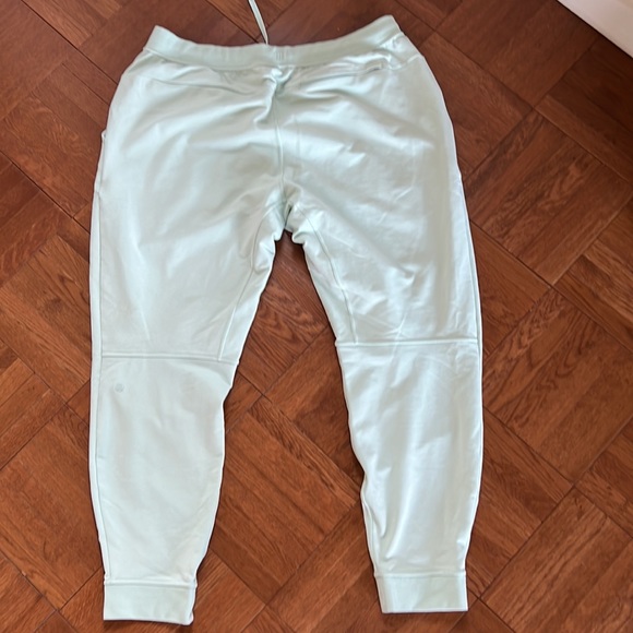 XL CITY SWEAT JOGGER - Picture 3 of 4
